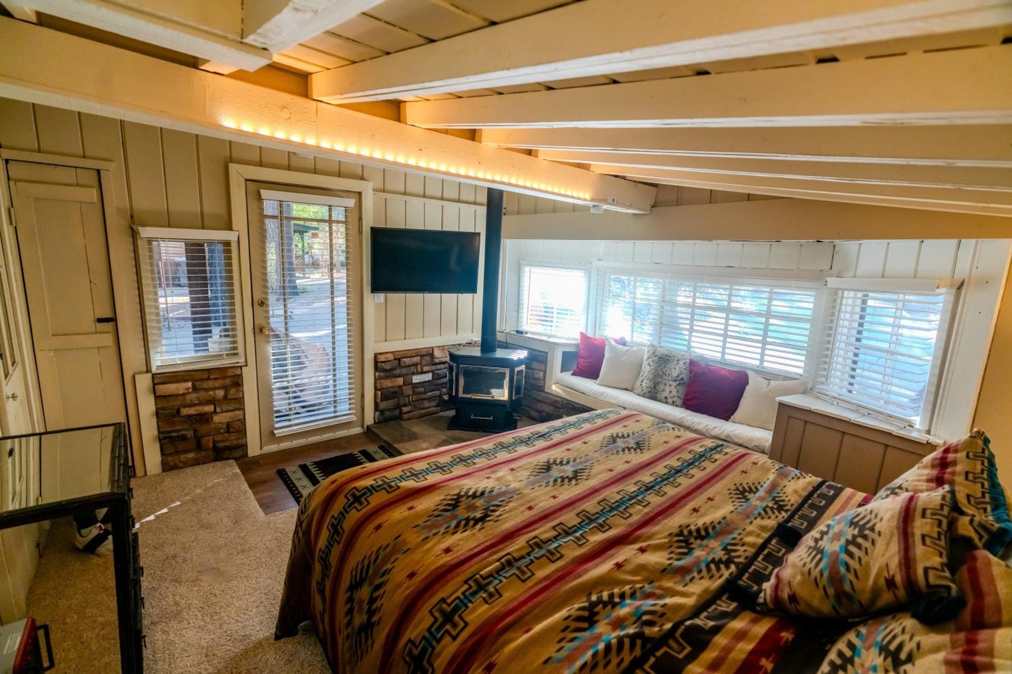 Hobbit House In Big Bear Villa Биг Беър Лейк Екстериор снимка